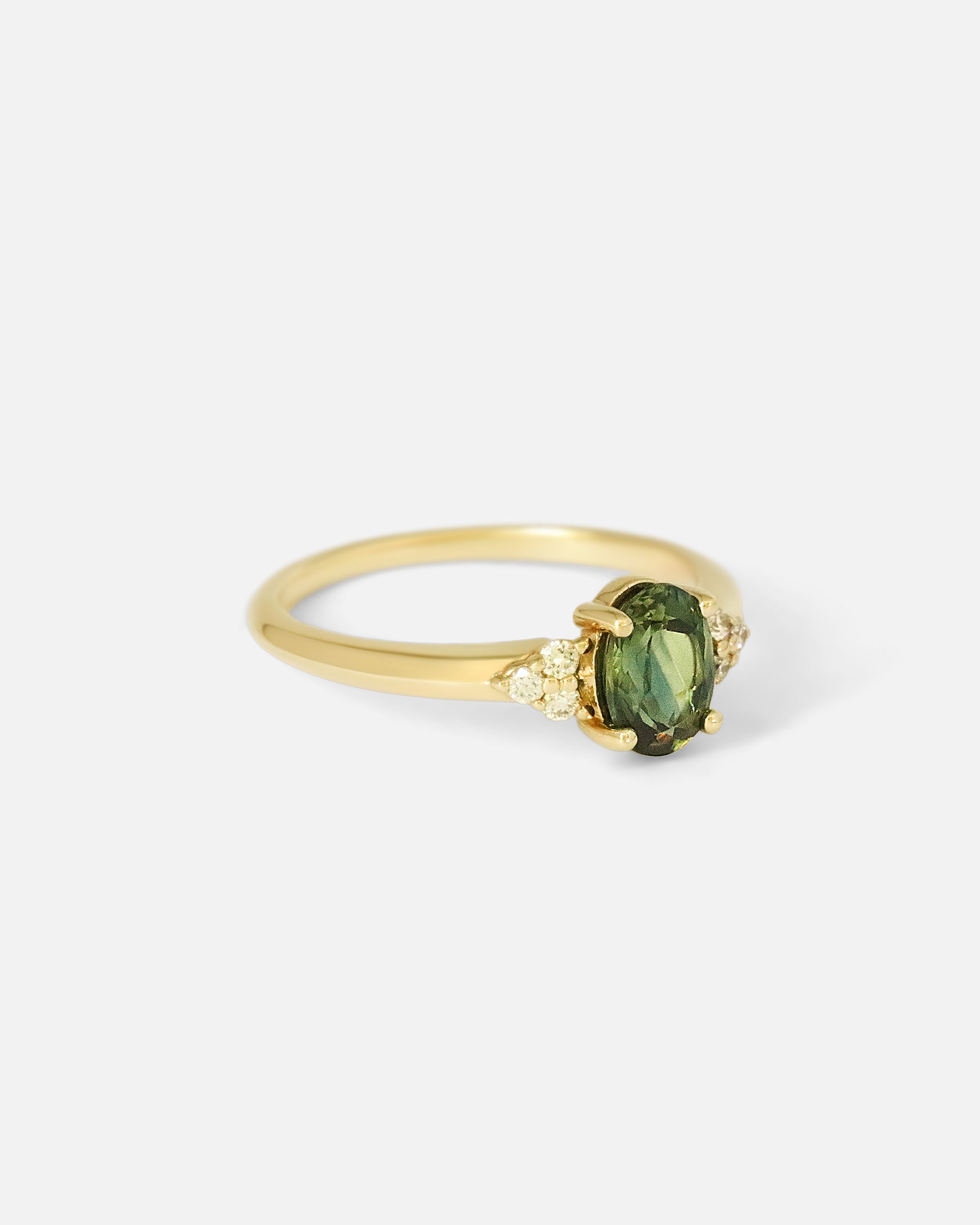 Side view of Rooney / Oval Sapphire Ring by Casual Seance