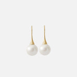 WeiWave / Solo Round Pearl Earrings By Ruoria