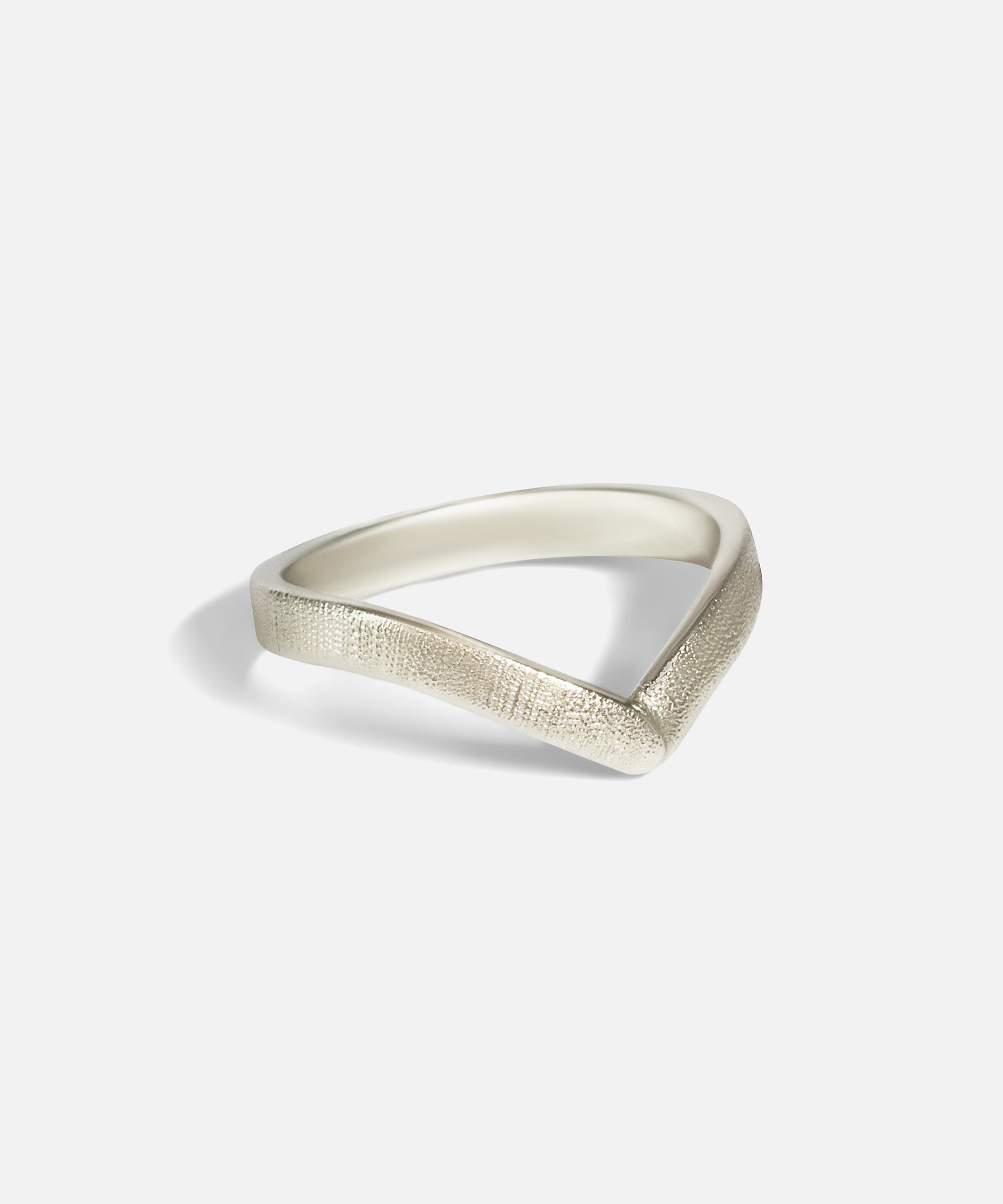 Side view of V Ring in Platinum by Young Sun Song