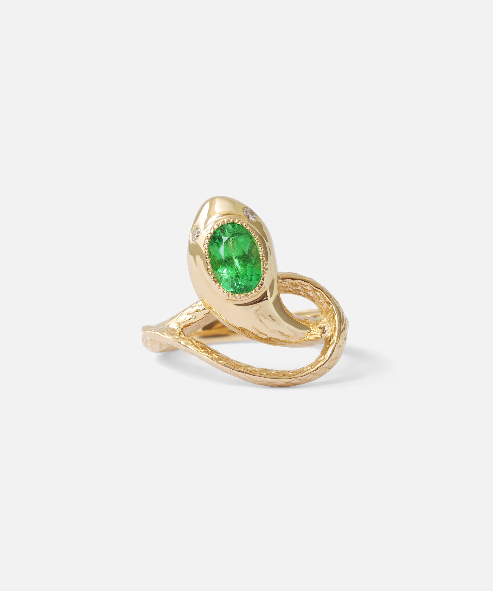 Serpentes Ring / Tsavorite and Diamonds By Ides