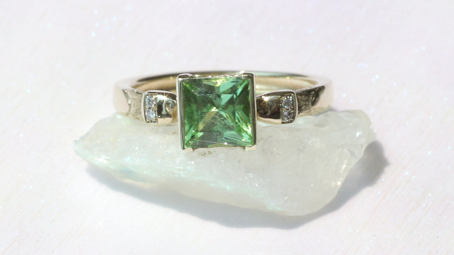 Cloudbeam / Paraiba Ring