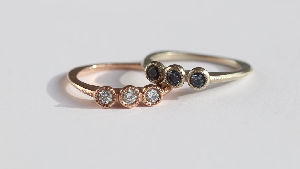 180 degree turning angles of Side view of Melee 9 / Small White Diamond ring and Melee 9 / Small Color Change Garnet Ring By Hiroyo
