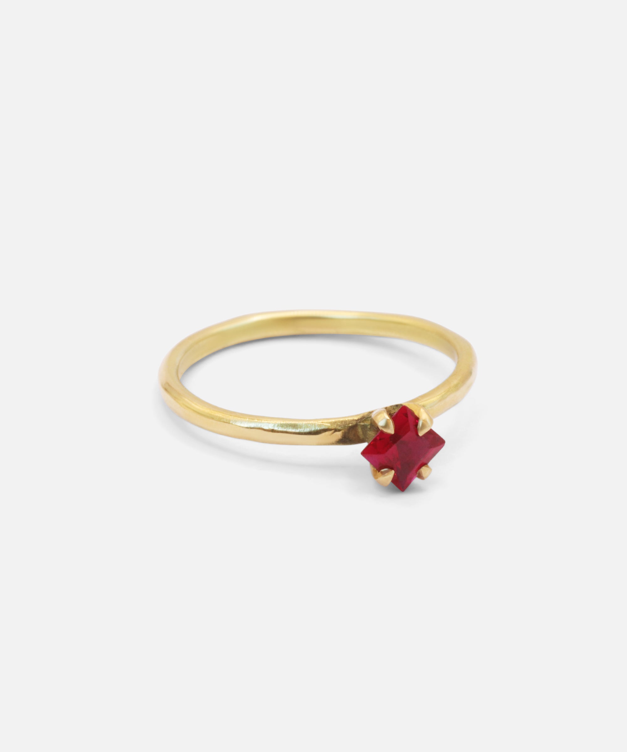 Side view of Stello / Princess Cut Ruby Ring