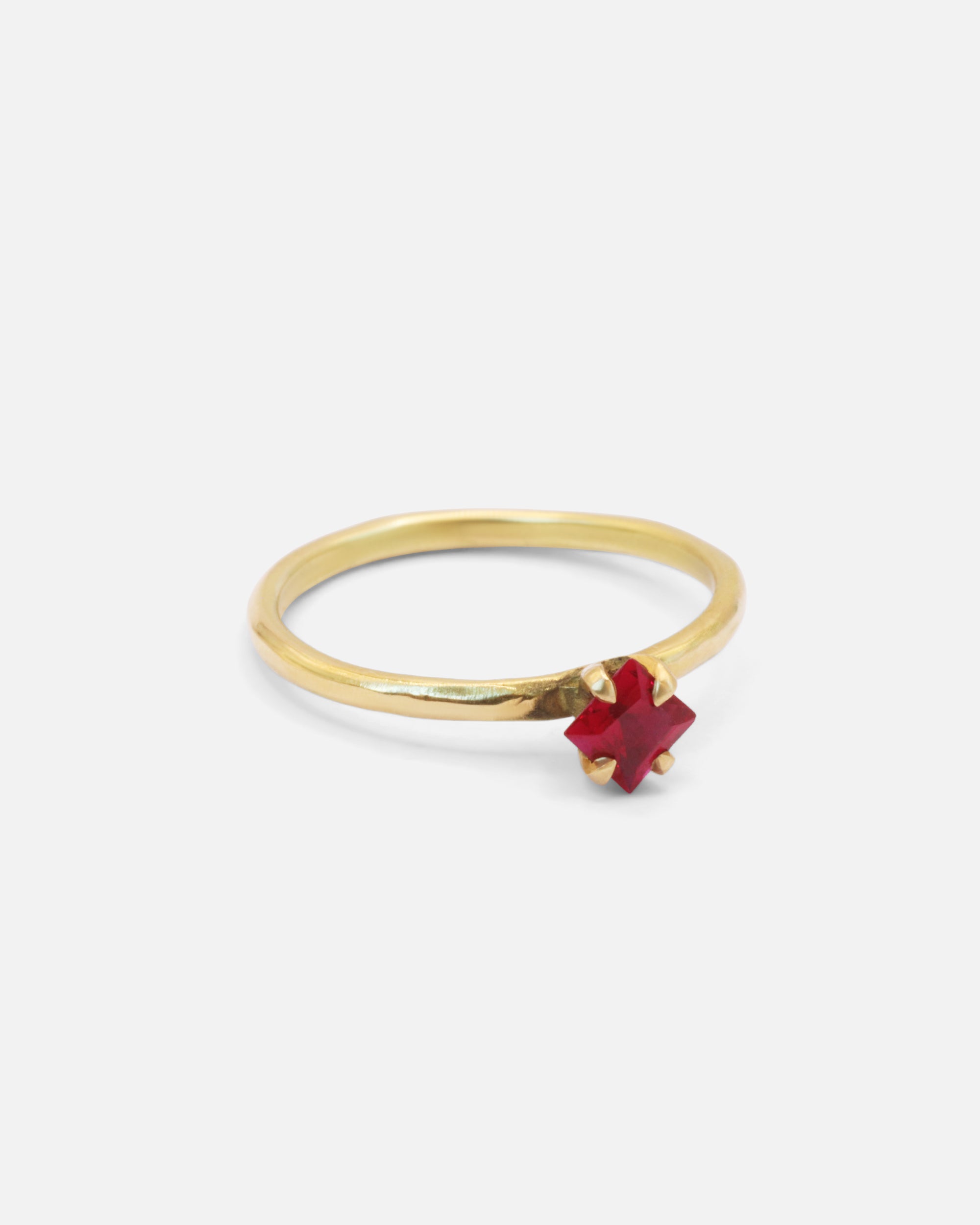 Side view of Stello / Princess Cut Ruby Ring