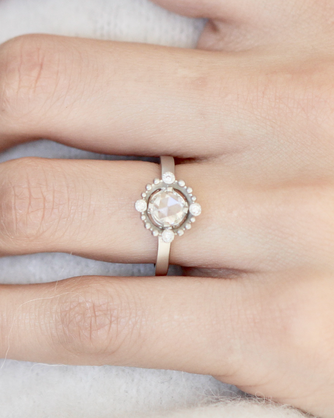 Melee Halo / E11 White Diamond By Hiroyo in Engagement Rings Category