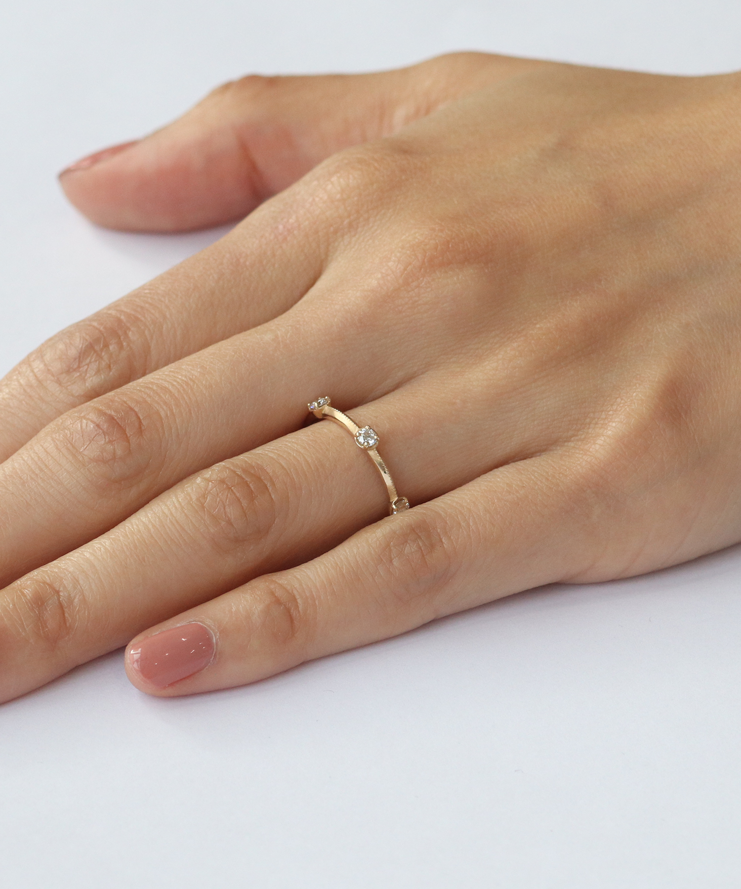 Romantic Array / Linear Diamond Band By Ruoria