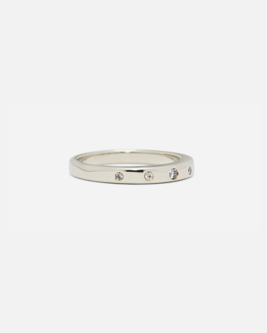 Orbit Band / 2.5mm Flush 5 Diamonds By Hiroyo in WEDDING Category