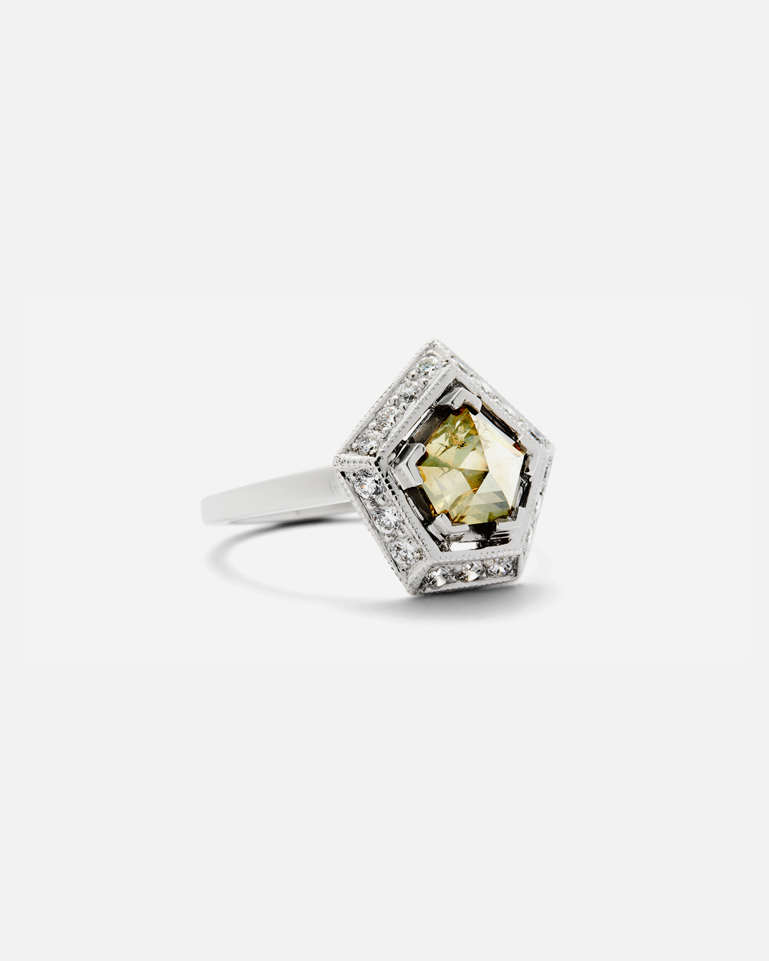 Geo Halo / 0.70ct By Hiroyo in ENGAGEMENT Category