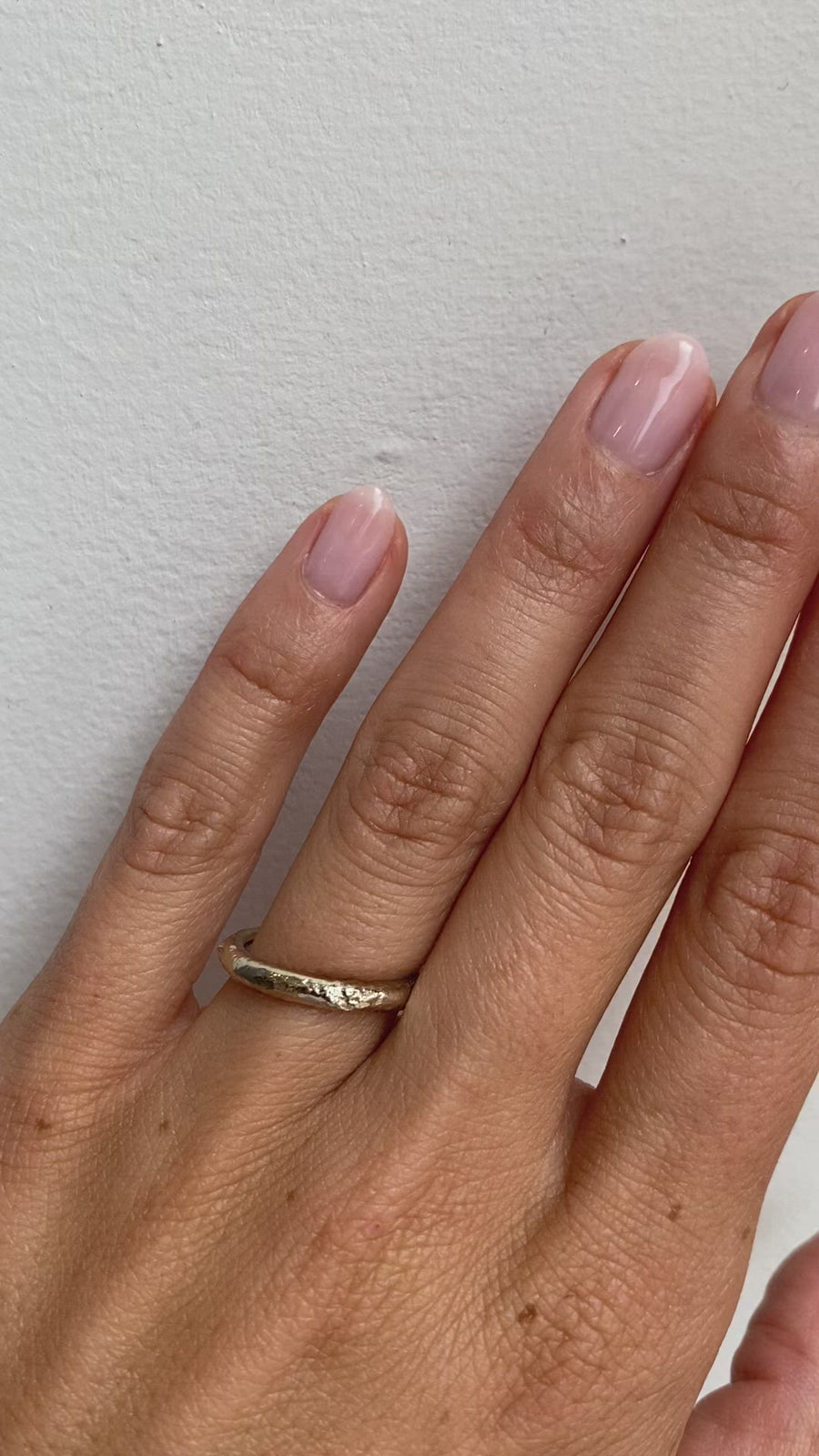 Round Band / 3.35mm Reticulated