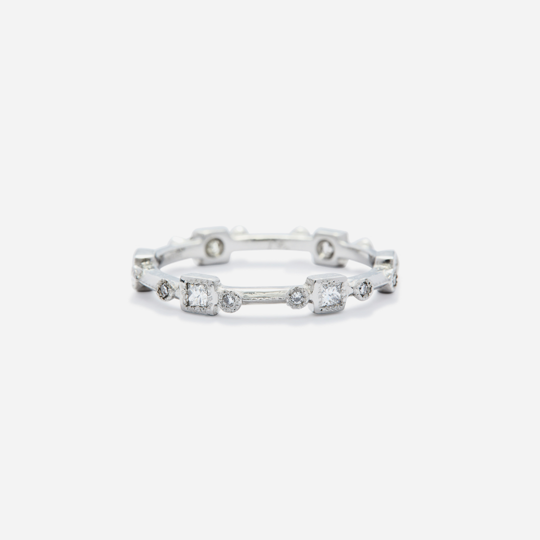 Melee 32 / White Diamond Ring By Hiroyo in rings Category