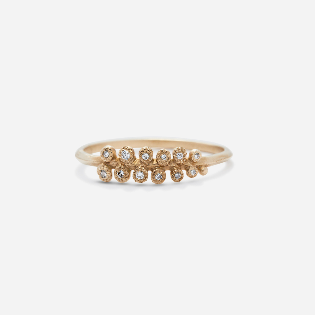 Melee 47 / White Diamonds By Hiroyo in rings Category