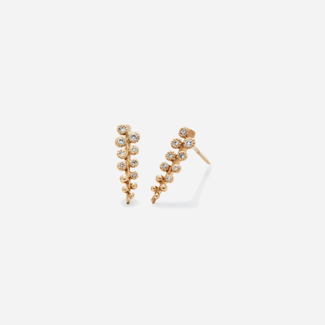 Melee 48 / White Diamond Studs By Hiroyo in earrings Category