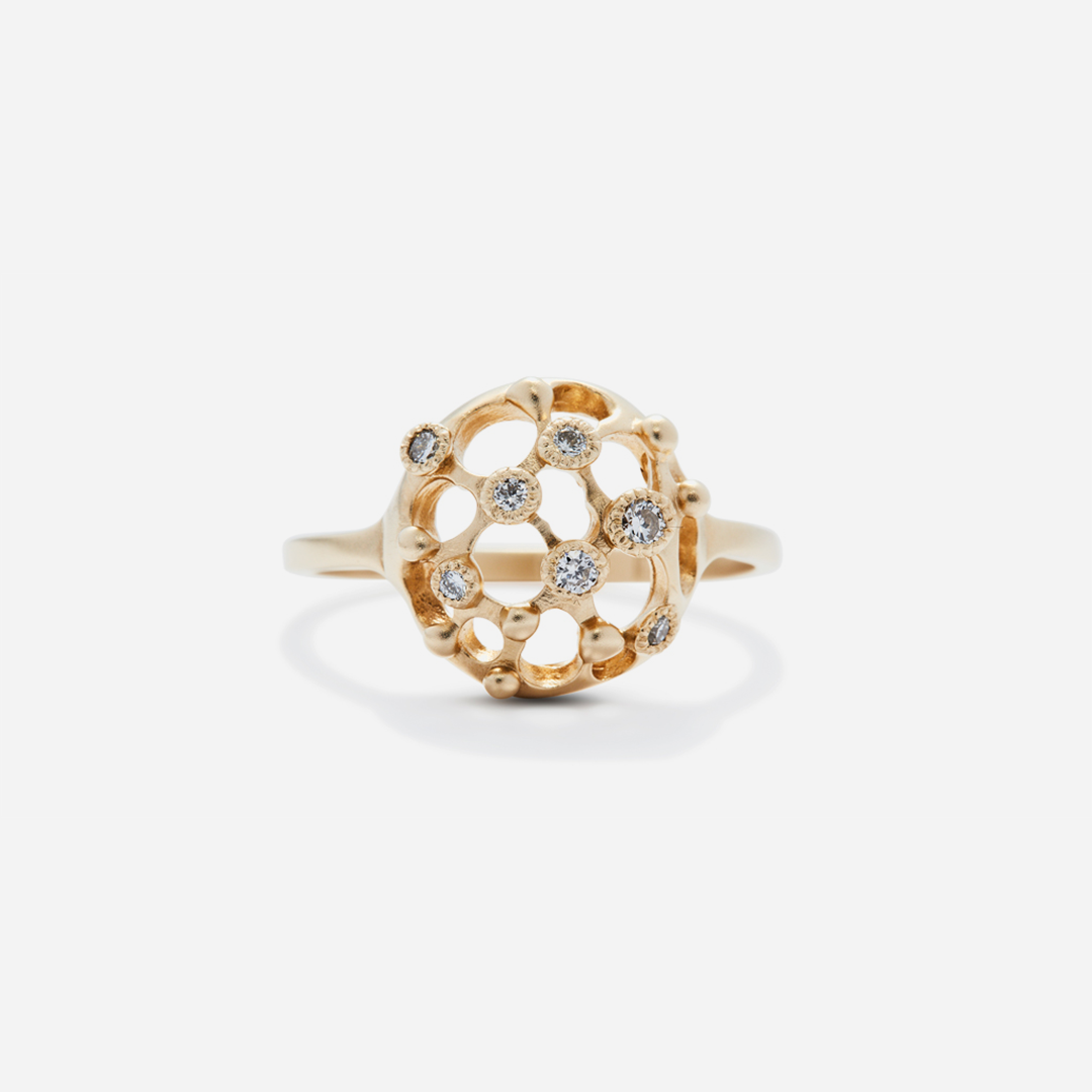 Melee 54 / White Diamond Ring By Hiroyo