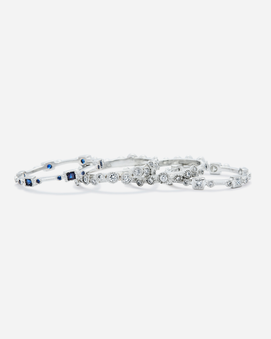 Melee 32 / White Diamond Ring By Hiroyo