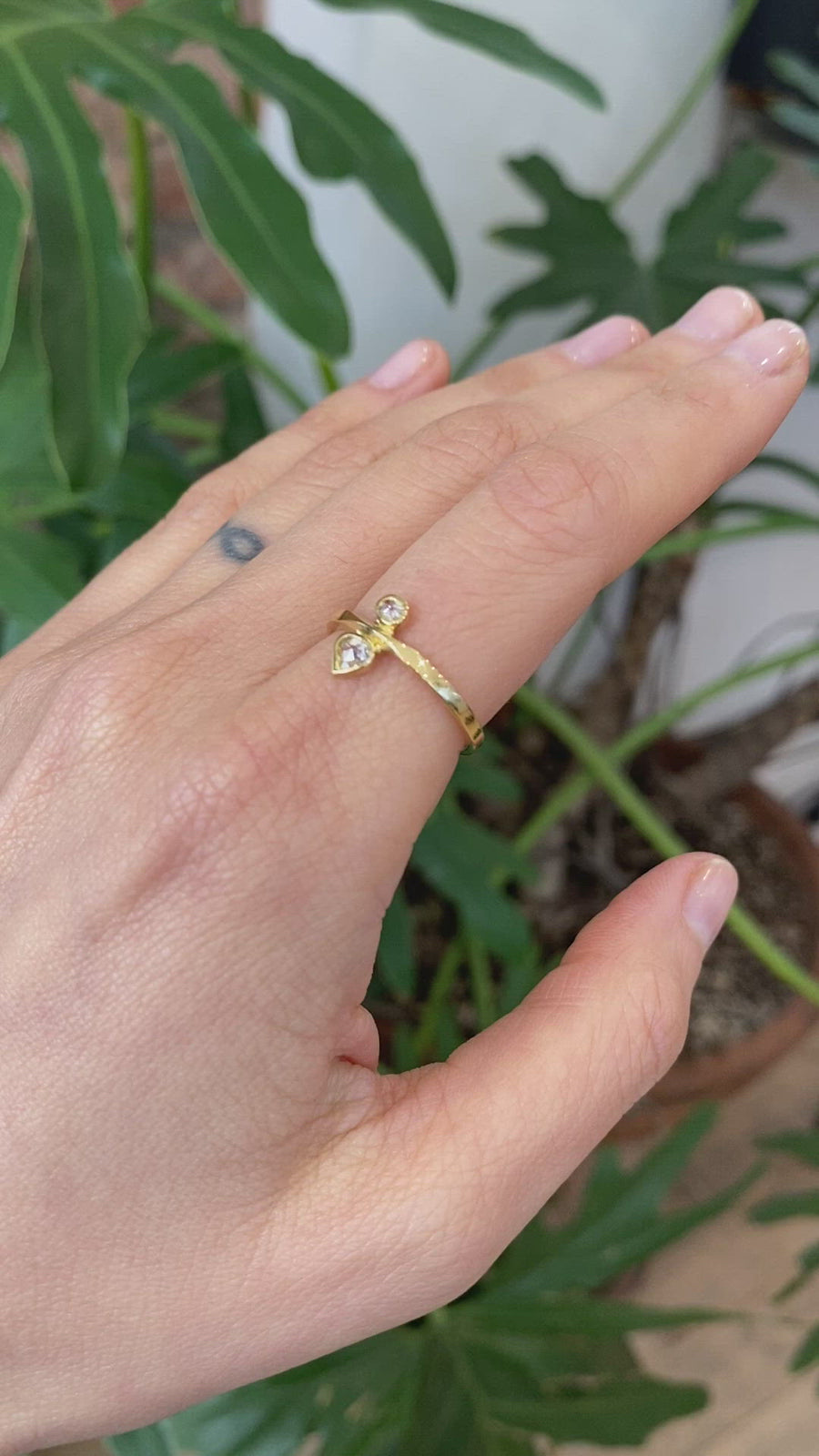 Toi Et Moi / Pink & Champagne Ring