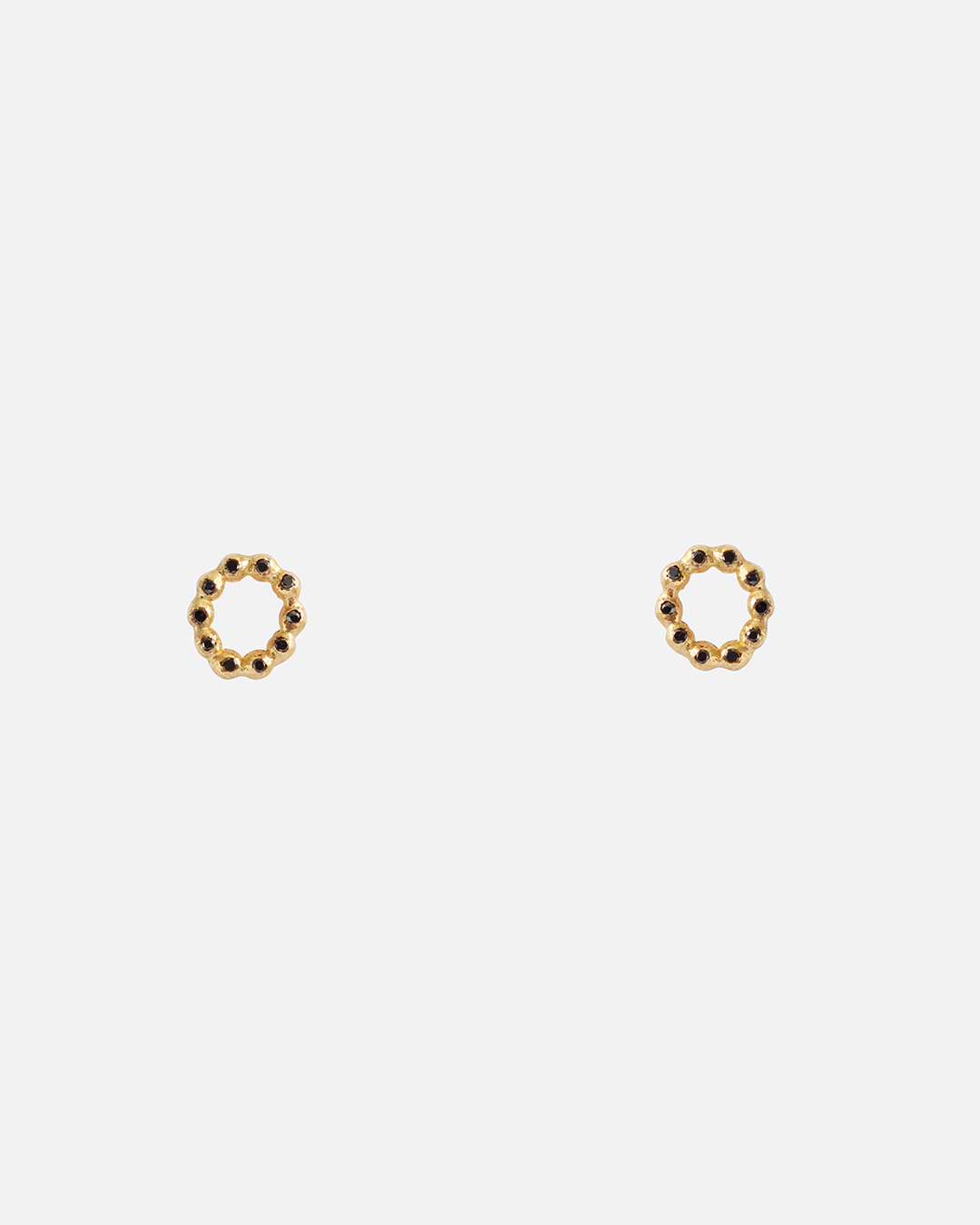Black Diamond Circle / Studs By Ariko