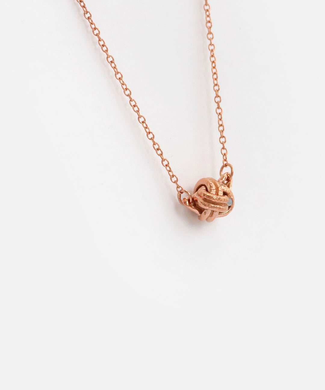 Opal Knot / Pendant By Ariko
