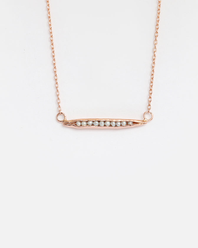 Cluster of Pearls / Pink Pendant By Ariko
