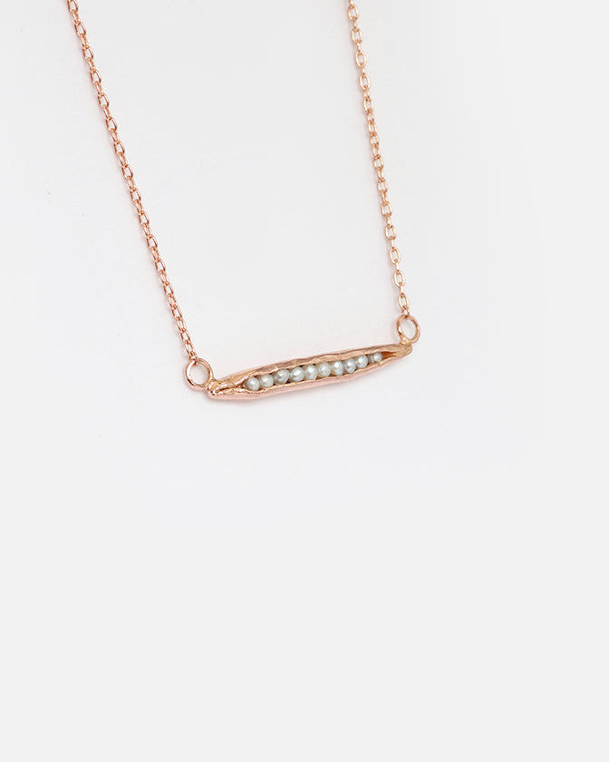 Cluster of Pearls / Pink Pendant By Ariko