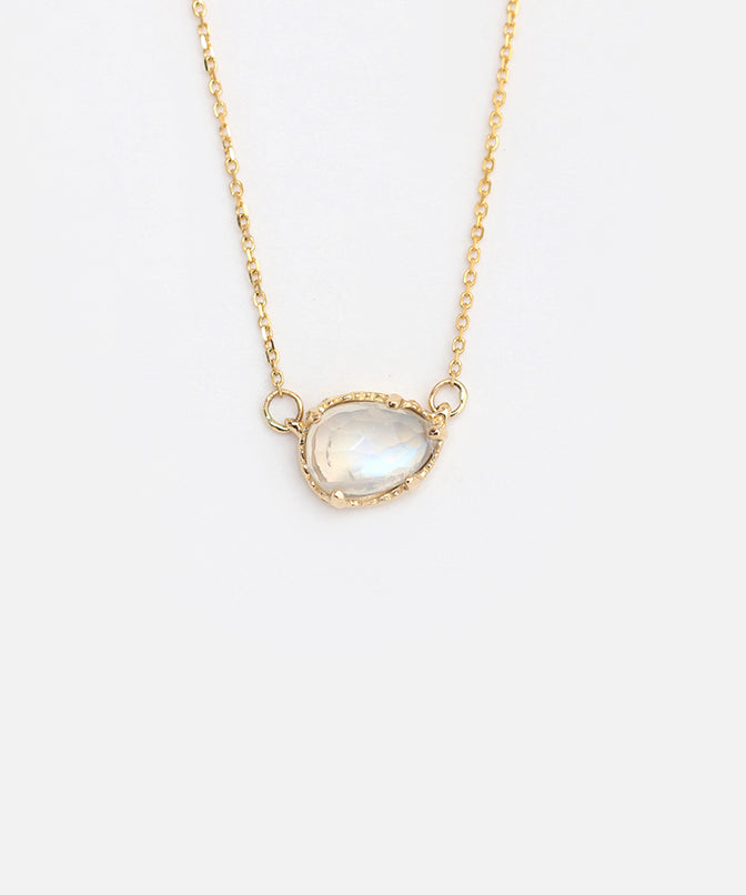 Moonstone / Pendant By Ariko