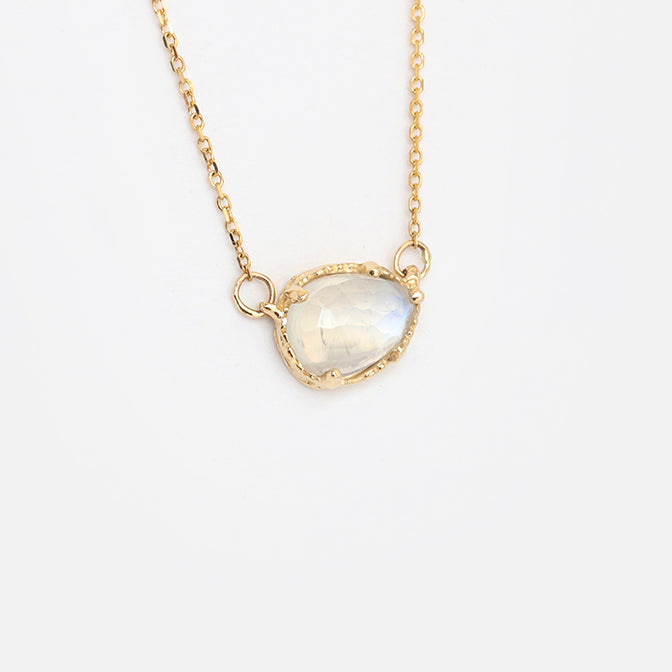 Moonstone / Pendant By Ariko