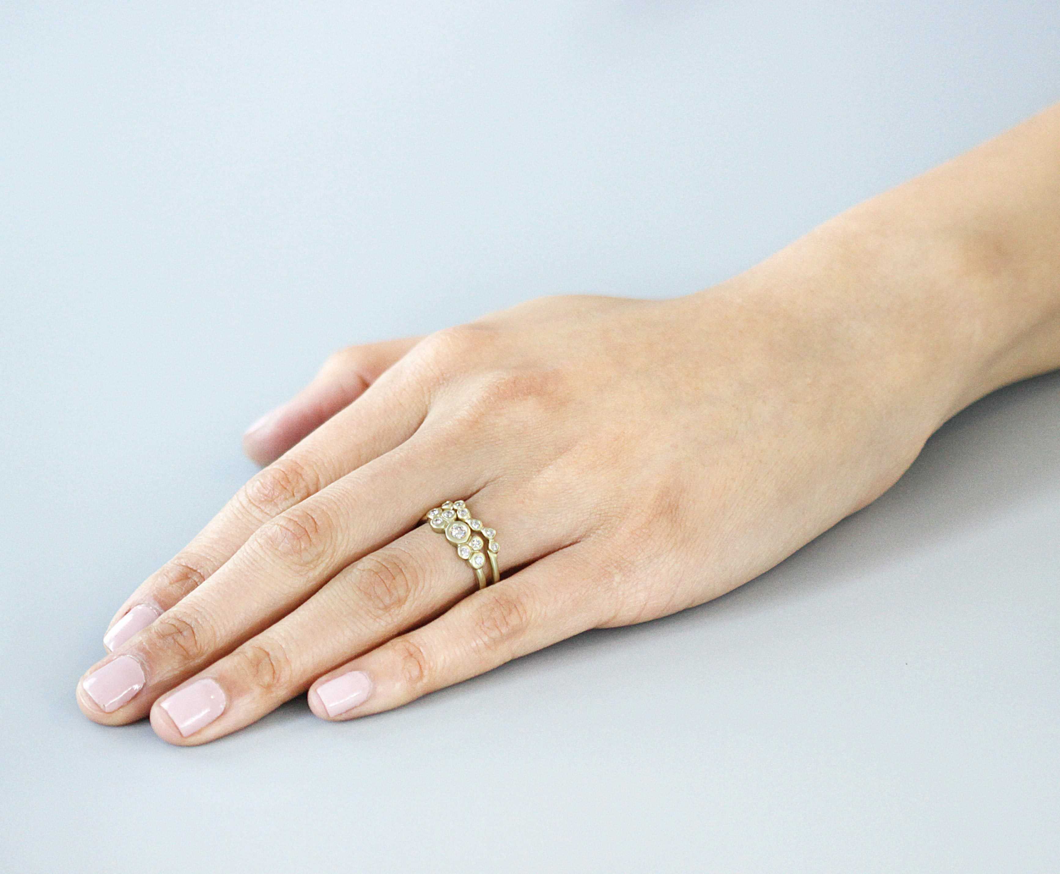 Bubble 2 / White Diamond Ring By Hiroyo