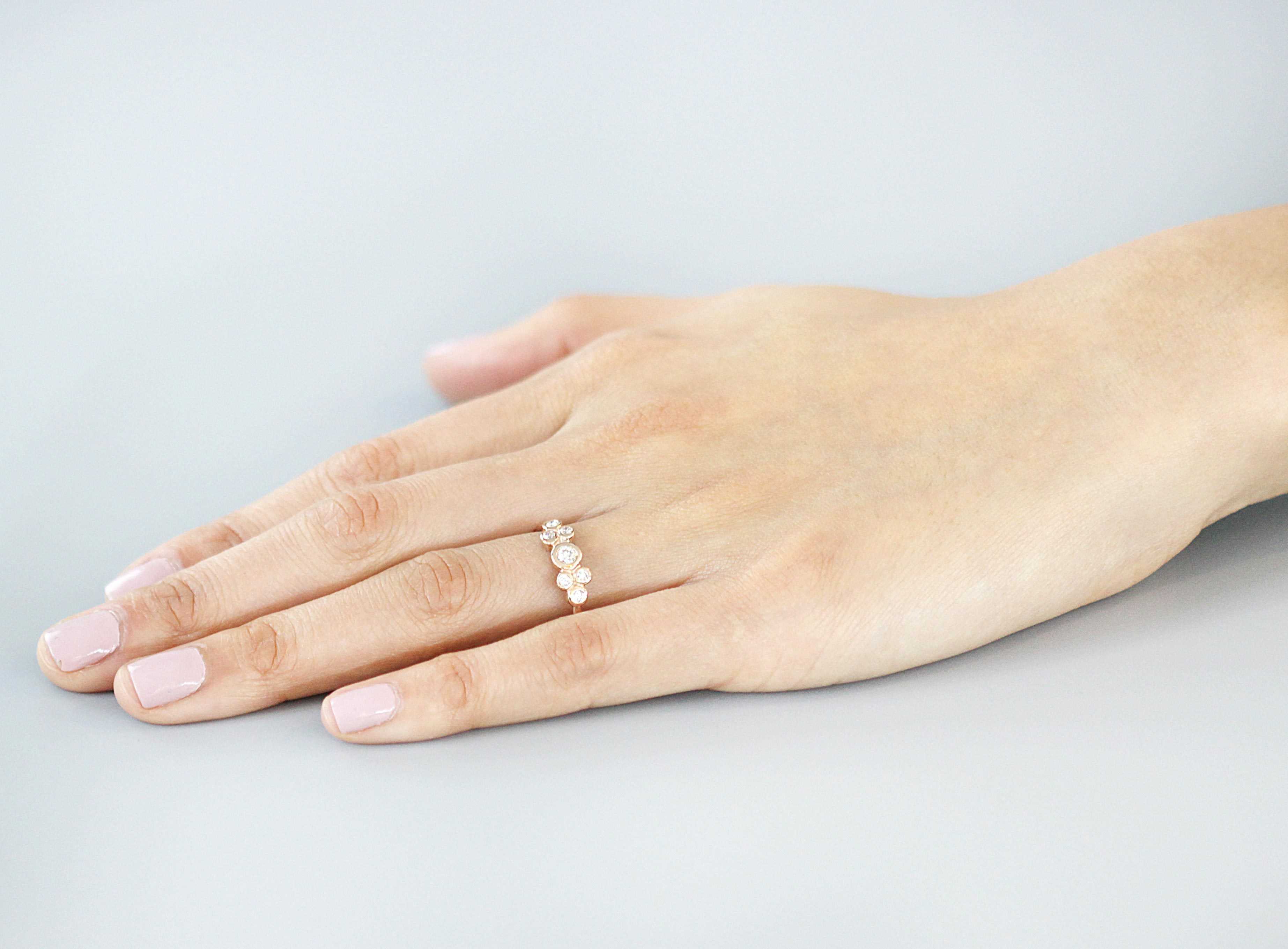 Bubble 2 / White Diamond Ring By Hiroyo