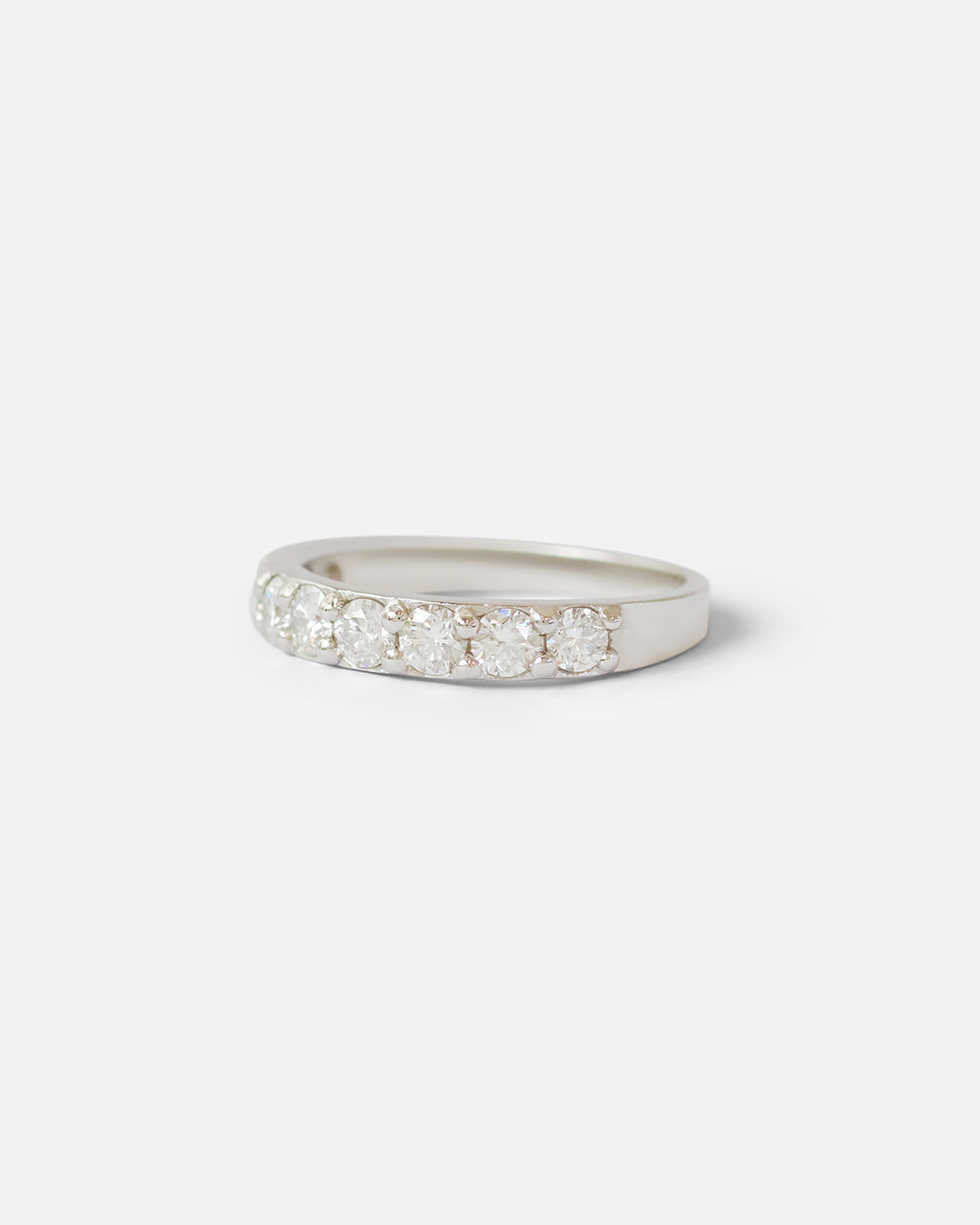 Dew / 3mm White Diamond Ring By Hiroyo