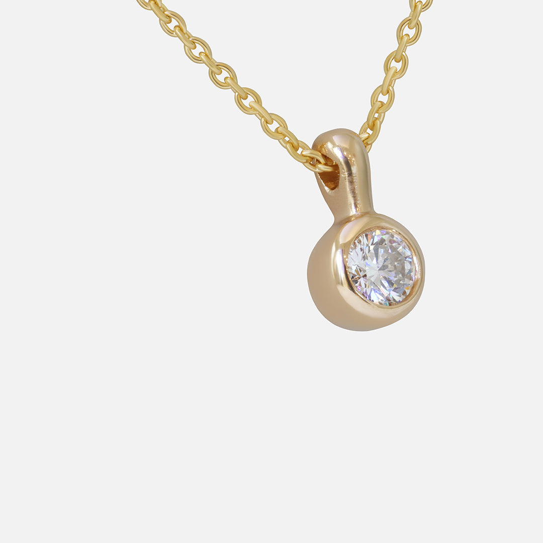 Diamond Solo / Pendant By fitzgerald jewelry in pendants Category