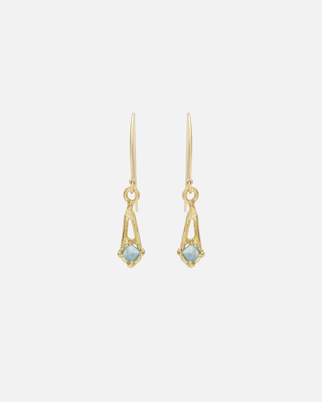 Silk / Pyramid Blue Sapphire Earrings By Hiroyo in earrings Category