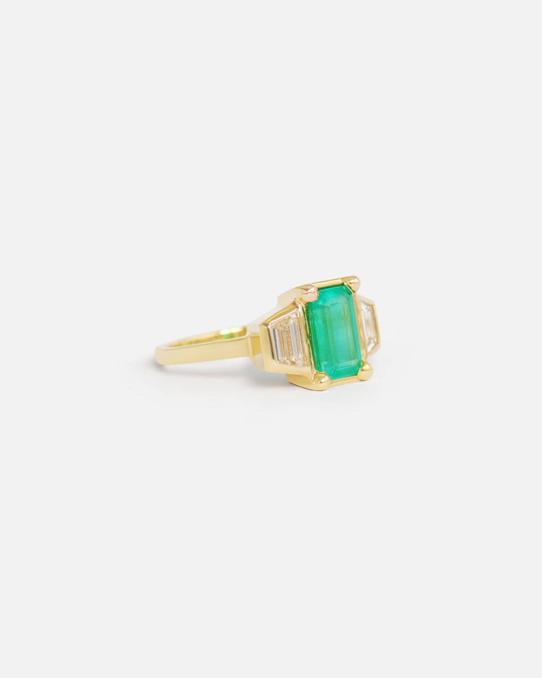 3 Wishes / Emerald Ring By Hiroyo