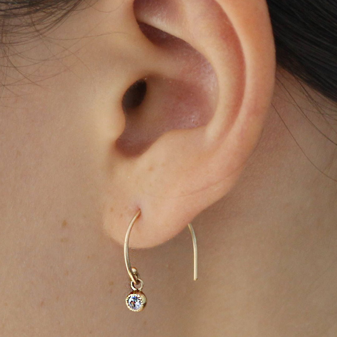 Melee Ball Loop / Light Blue Sapphire By Hiroyo in earrings Category