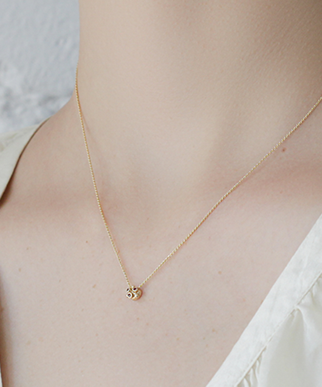Melee 34B / Ruby Pendant By Hiroyo