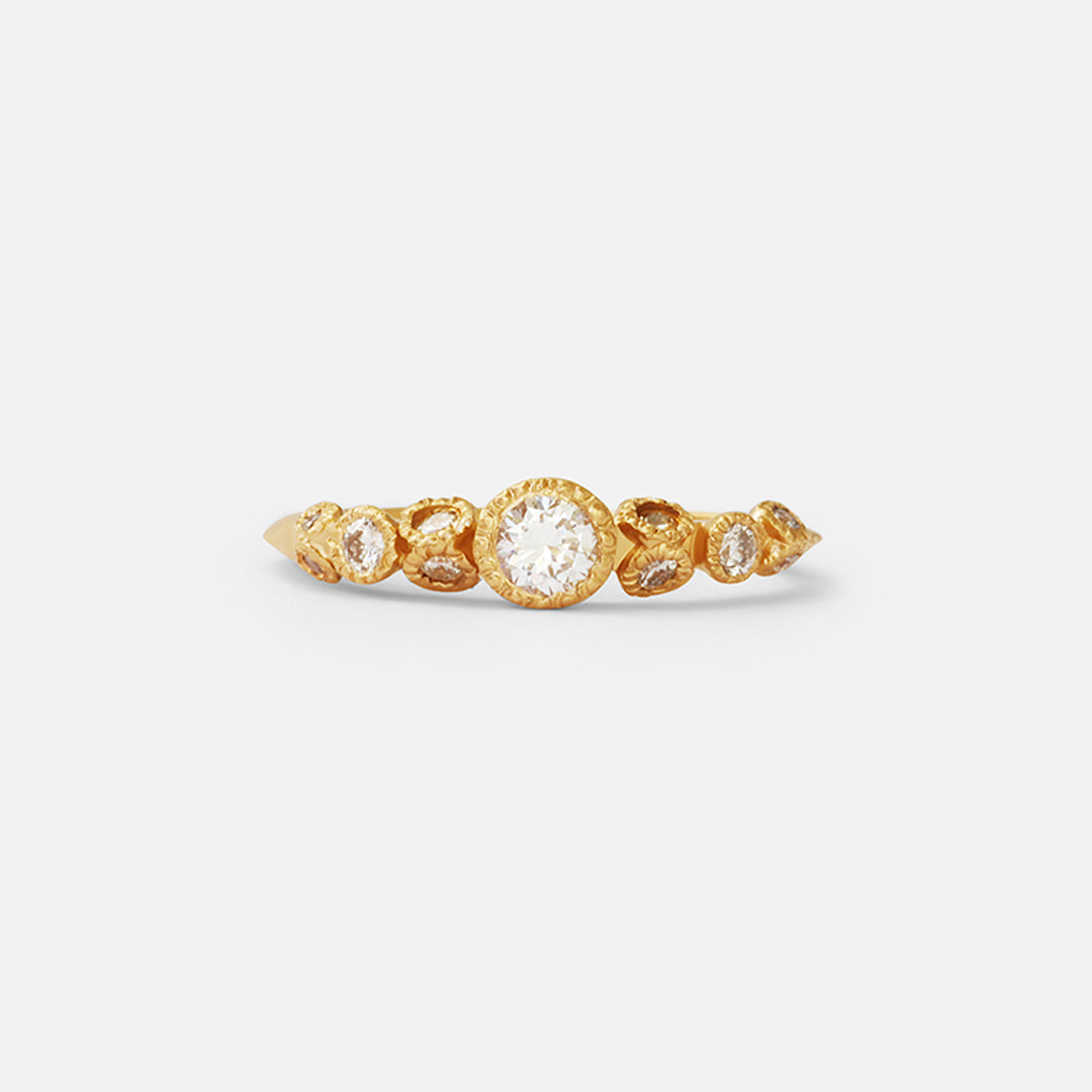 Melee 29 / White Diamonds By Hiroyo in rings Category