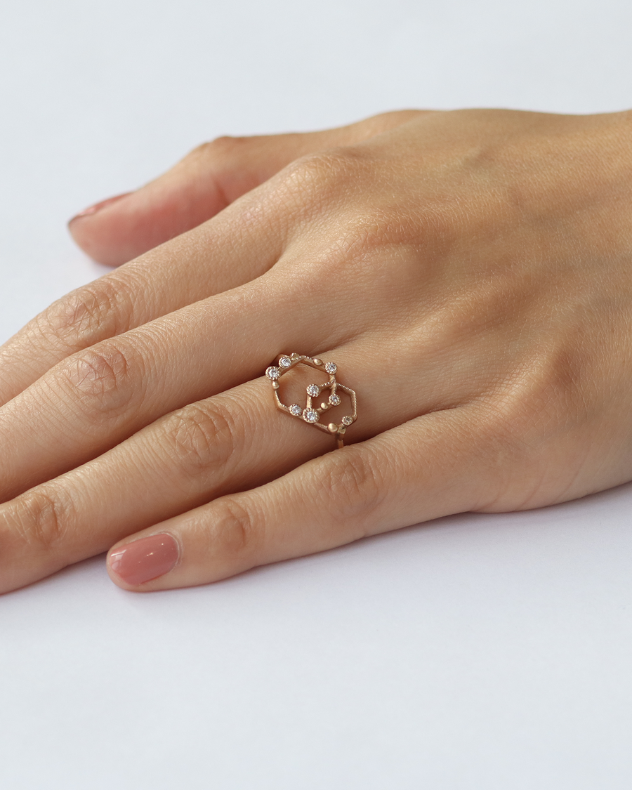 Melee 63 / White Diamonds By Hiroyo in rings Category