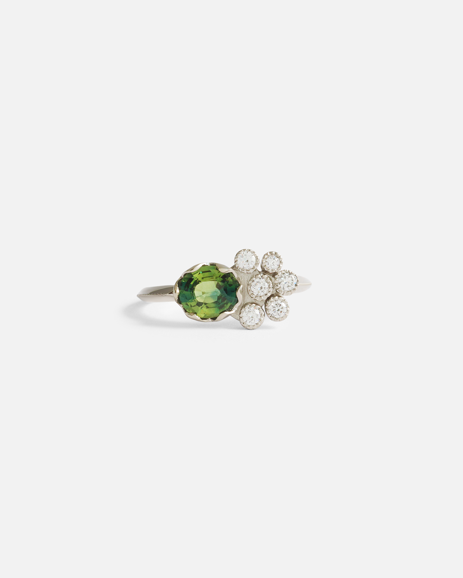 Melee 64 / Bi-Color Sapphire By Hiroyo in ENGAGEMENT Category