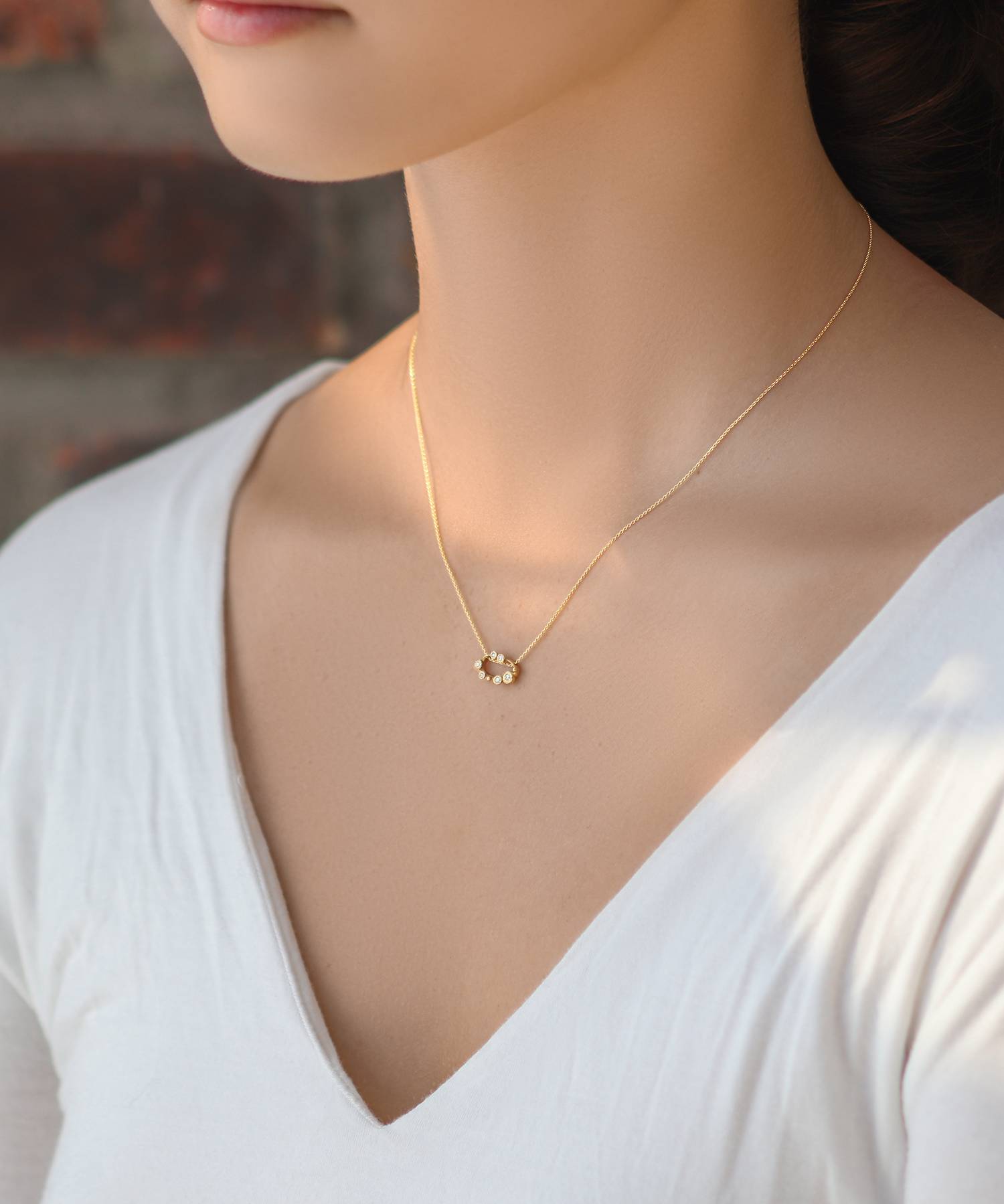 Melee 66 / White Diamond Pendant By Hiroyo