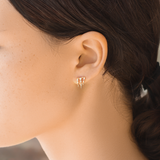 Melee 67 / White Diamond Earrings By Hiroyo in Earrings Category