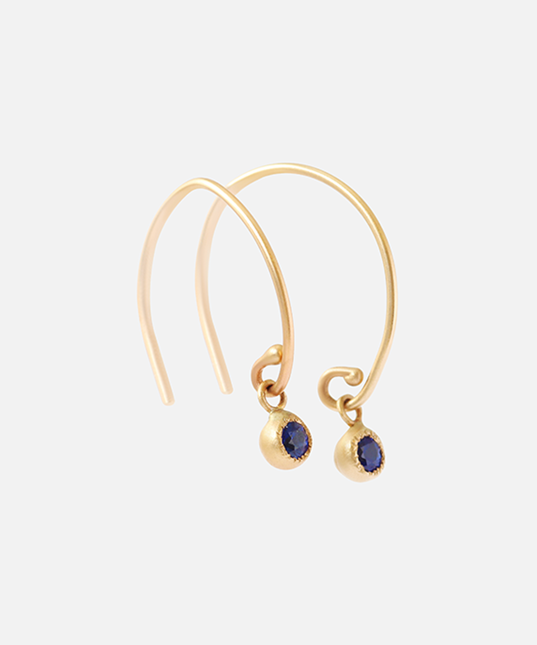 Melee Ball Loop / Sapphire Earrings By Hiroyo