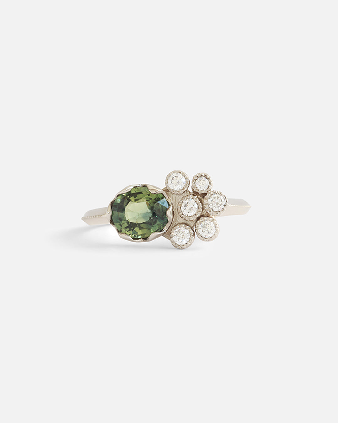 Melee 64 / Bi-Color Sapphire By Hiroyo in ENGAGEMENT Category