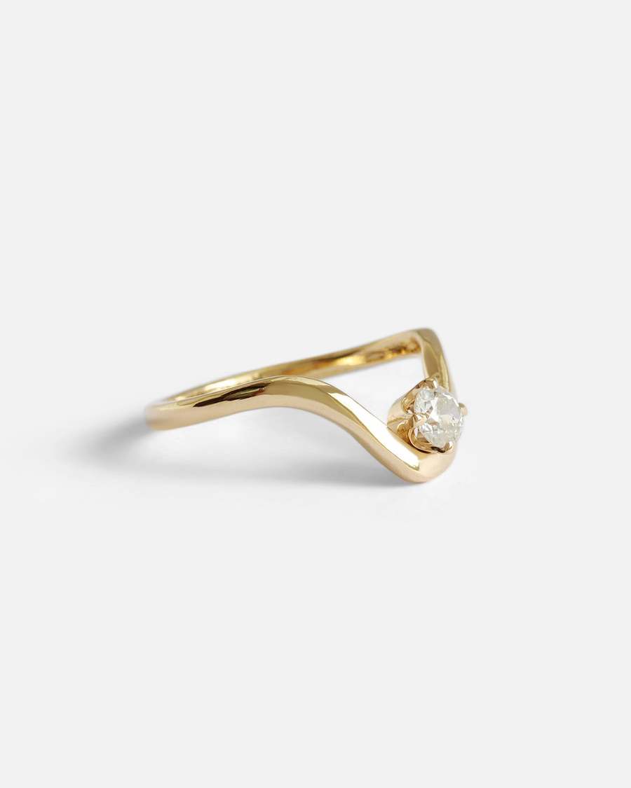 Curved Ring / 0.27ct White Diamond By Nishi in ENGAGEMENT Category