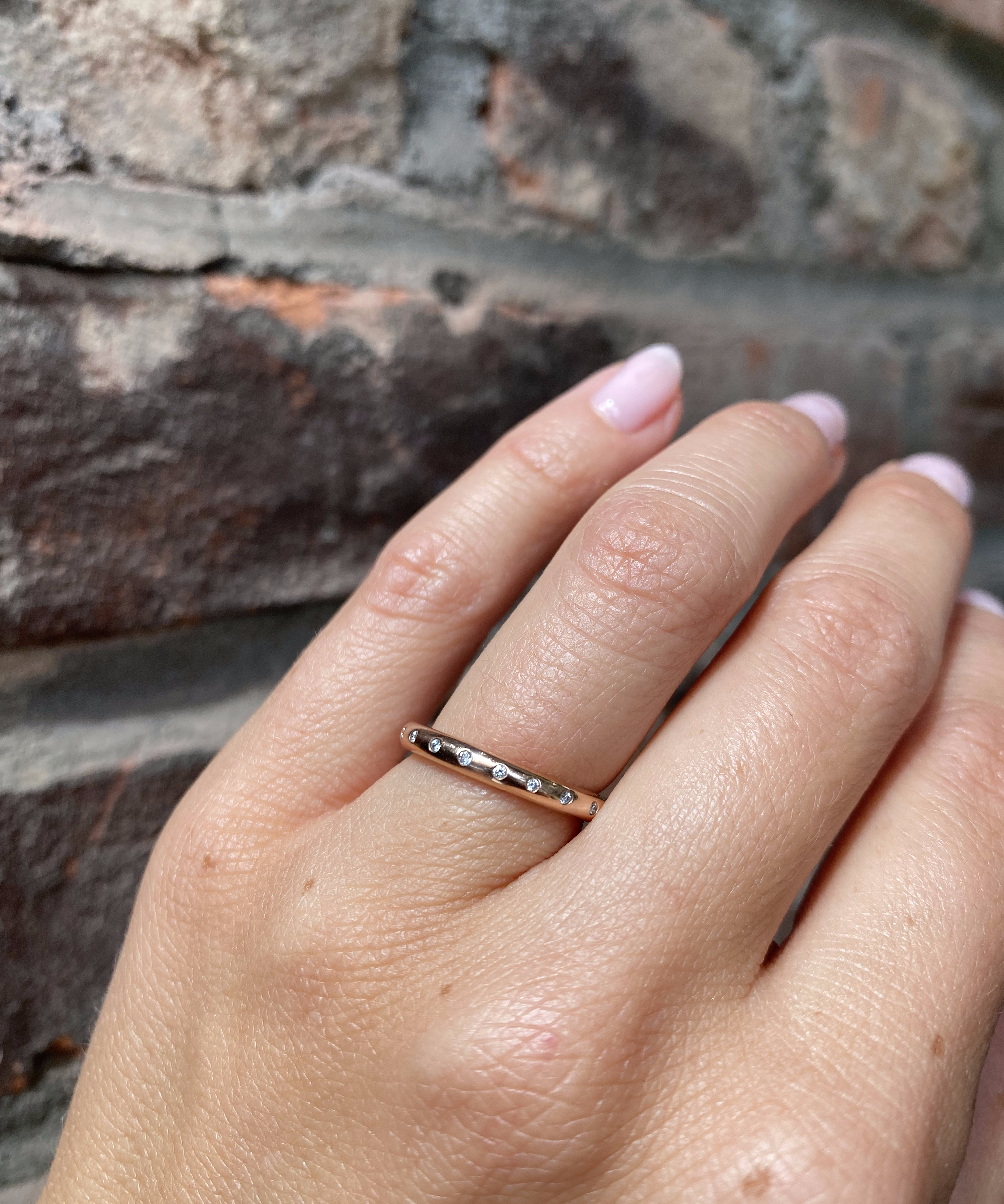 Round Band / Flush 8 White Diamonds By fitzgerald jewelry