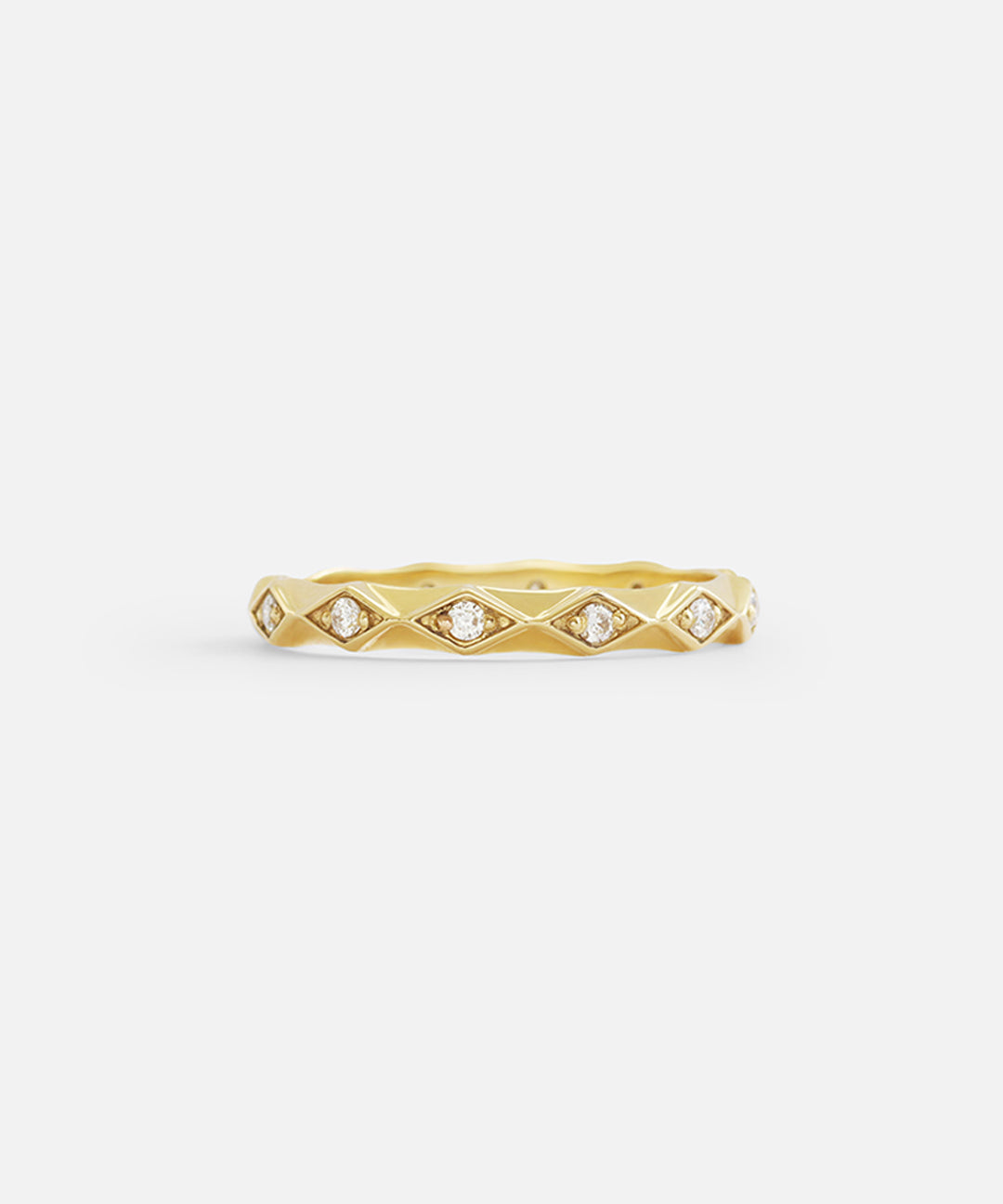 Romantic Array / Queen Diamond Band By Ruoria