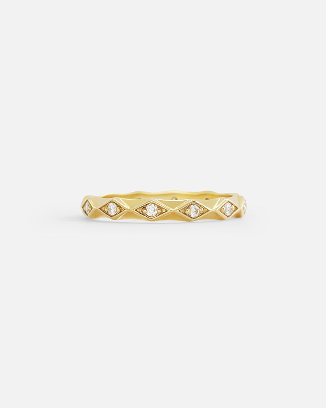 Romantic Array / Queen Diamond Band By Ruoria