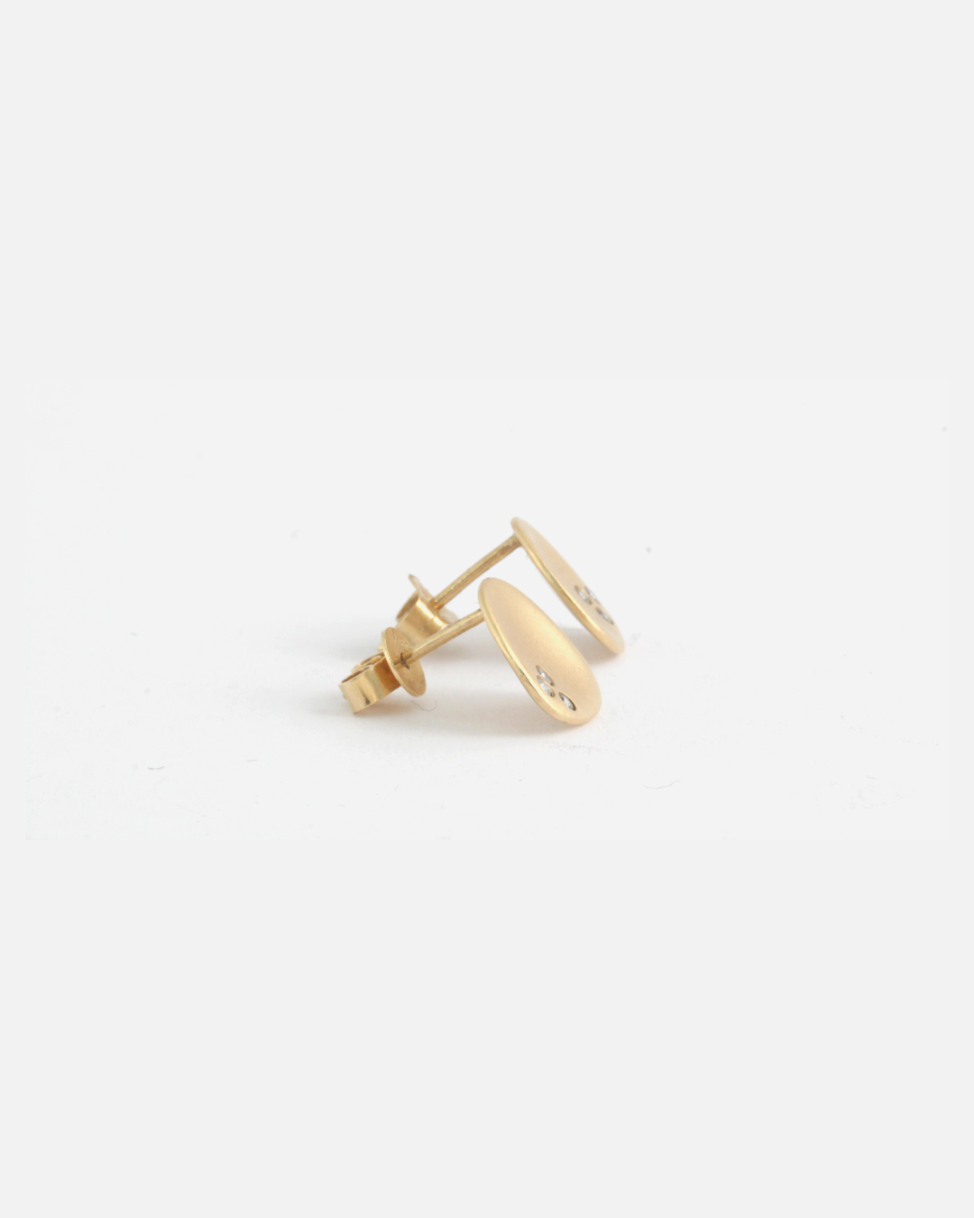 Sasa / White Diamond Studs By Hiroyo in earrings Category
