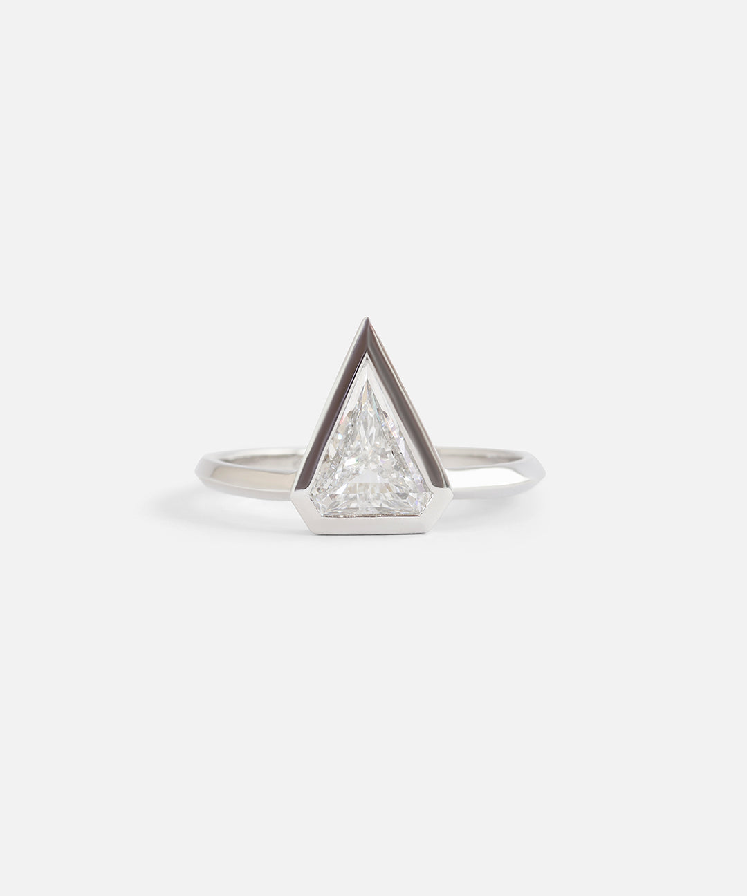 Shield Diamond / Ring By Hiroyo