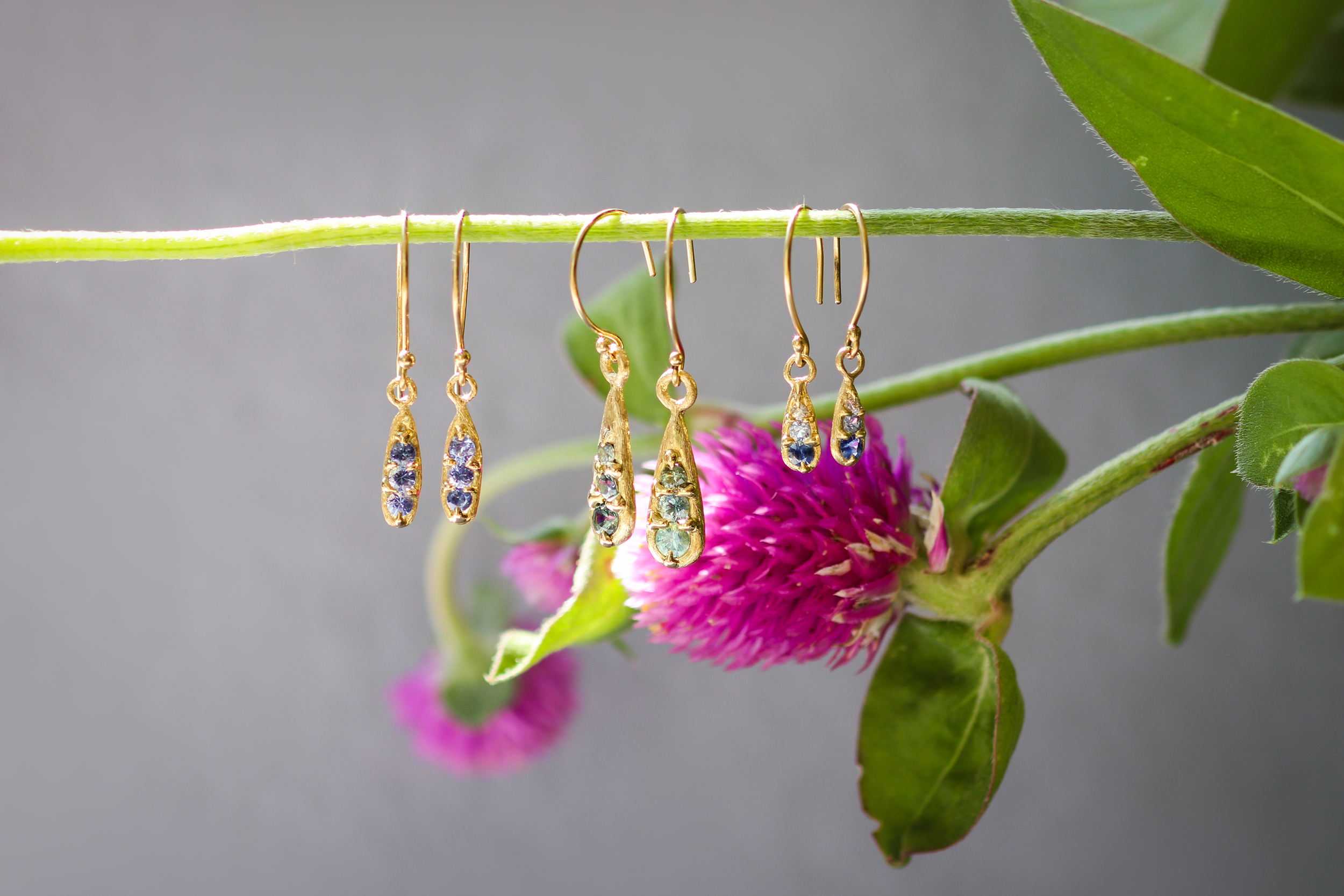 Silk / Gradient Blue Sapphire Earrings By Hiroyo