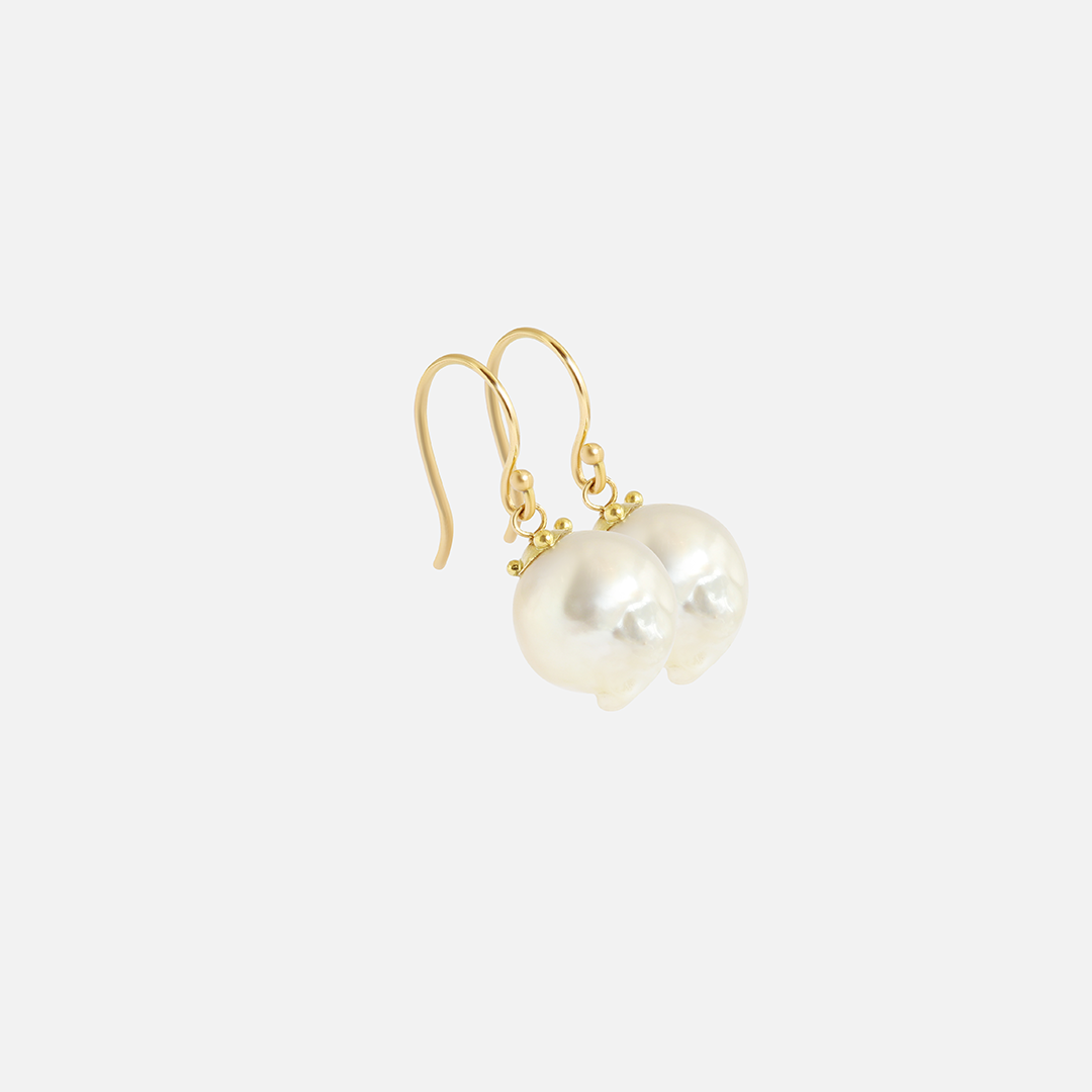 Umi / South Sea Pearl Earrings By Hiroyo in earrings Category