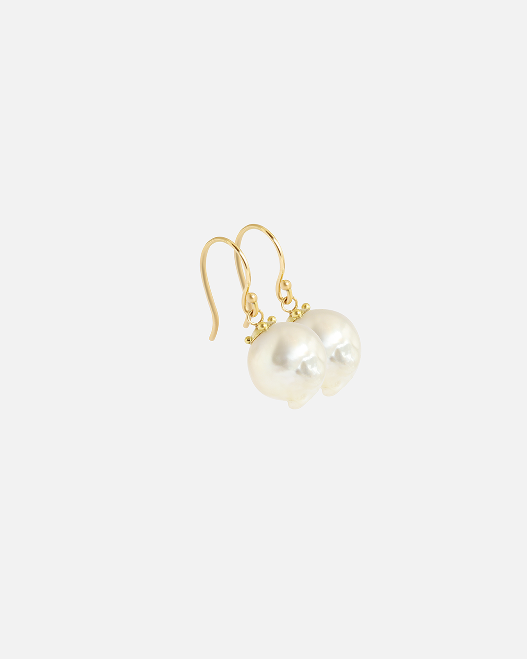 Umi / South Sea Pearl Earrings By Hiroyo