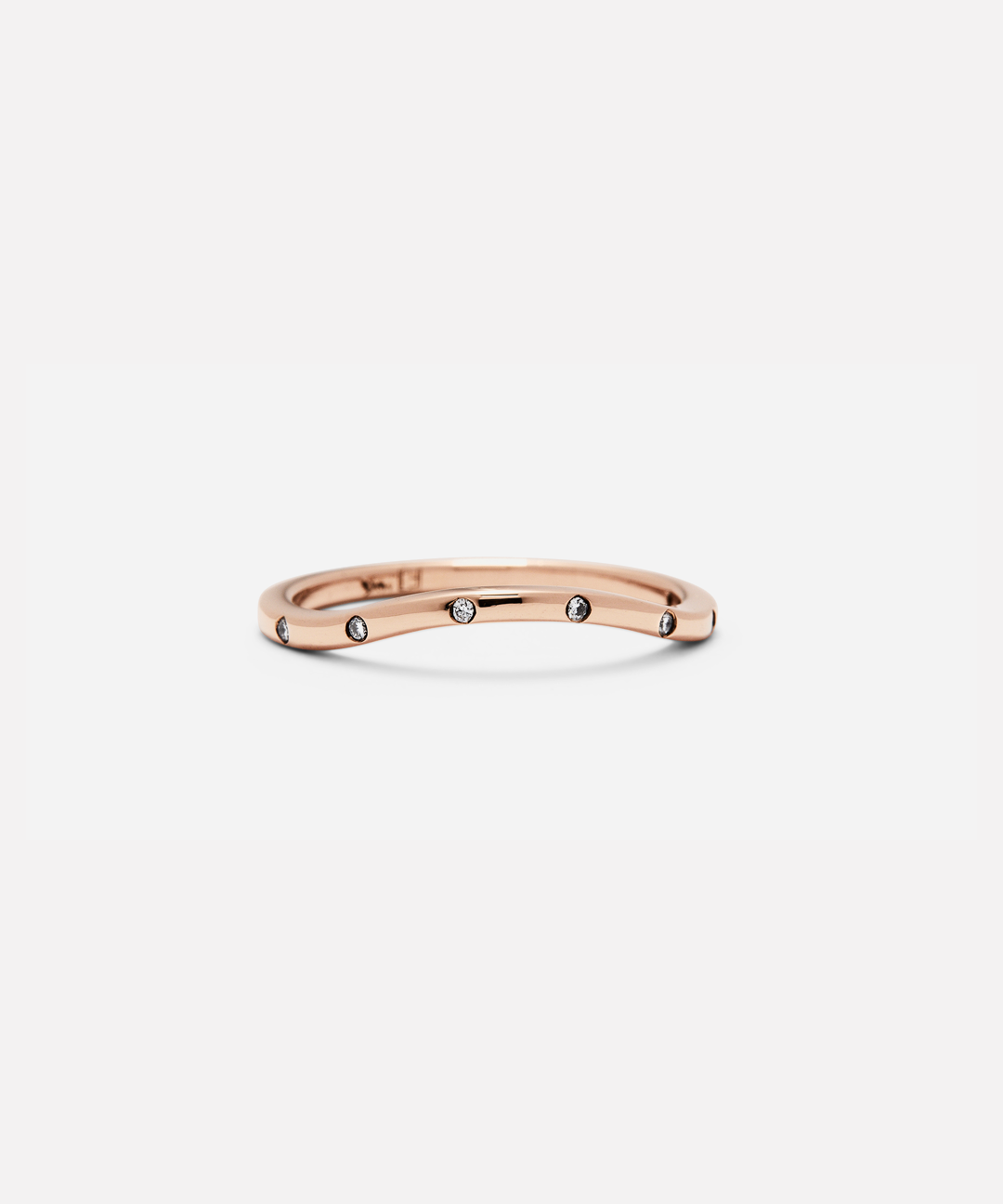 Wave Band / Flush 8 Diamonds By fitzgerald jewelry